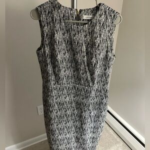 Calvin Klein black and white dress size 14 with zipper back
